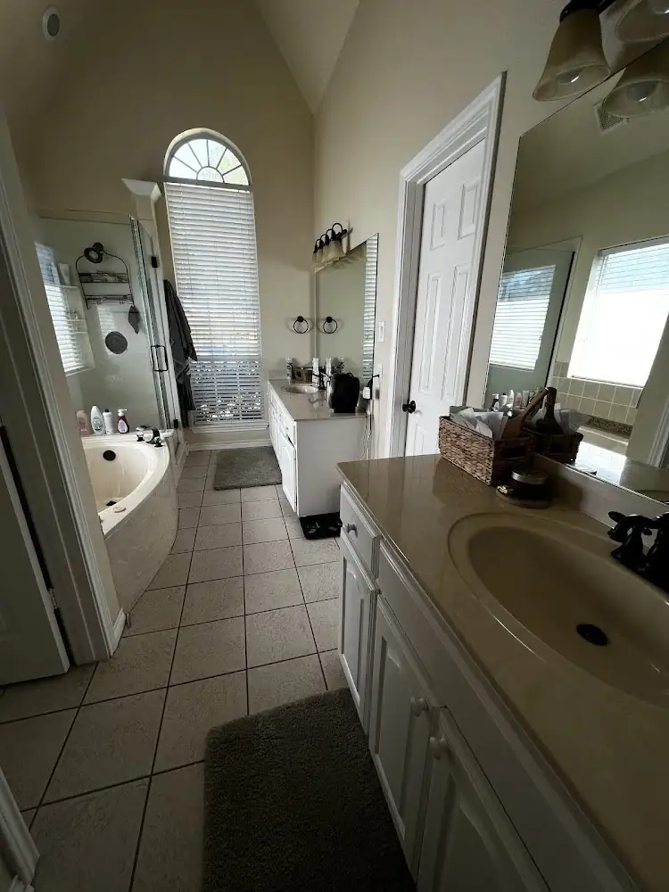 Clean primary bathroom